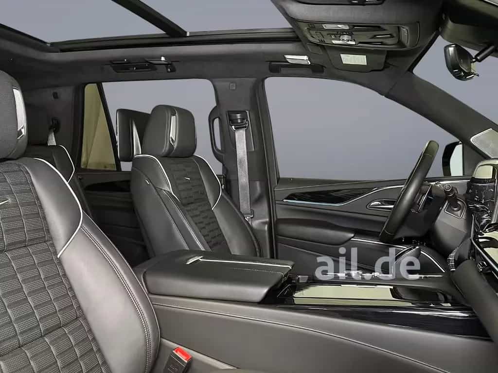 Cadillac Escalade V-Series 6.2 V8 Supercharged 07/2024-photo-8