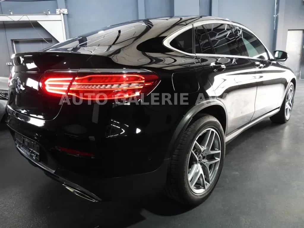 Mercedes-Benz GLC-Class 250 COUPE 4MATIC AMG-LINE 12/2018-photo-3