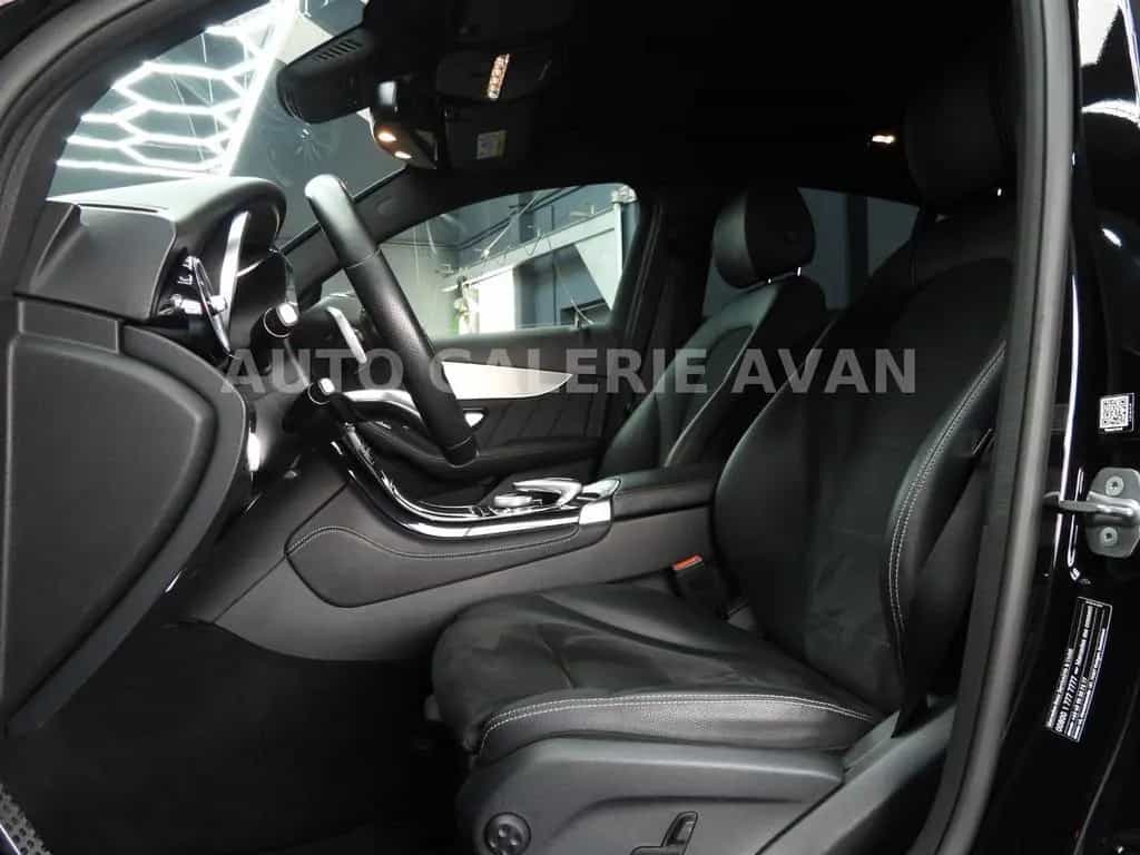 Mercedes-Benz GLC-Class 250 COUPE 4MATIC AMG-LINE 12/2018-photo-9