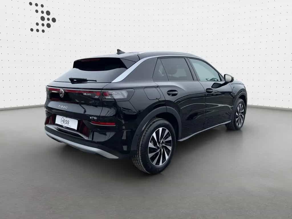 Volkswagen T-Roc 1.5 eTSI DSG Style AHK*IQ.DRIVE*NAV*SHZ null-photo-1