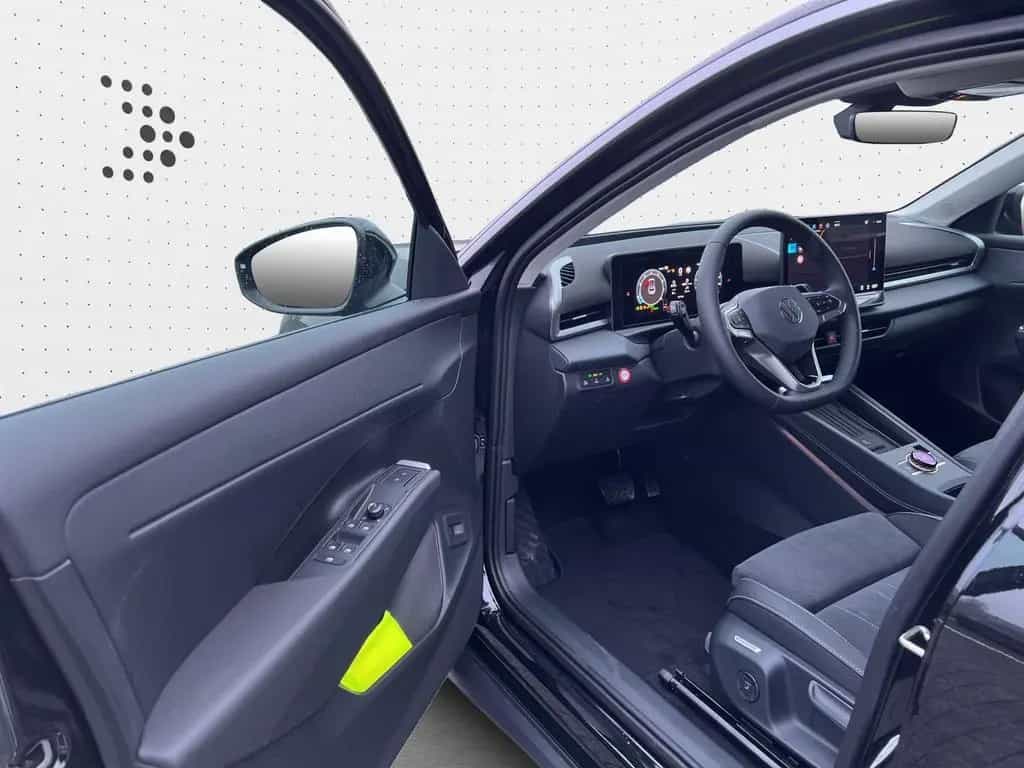 Volkswagen T-Roc 1.5 eTSI DSG Style AHK*IQ.DRIVE*NAV*SHZ null-photo-13