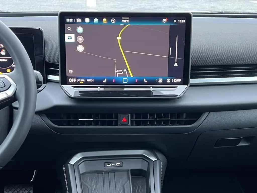 Volkswagen T-Roc 1.5 eTSI DSG Style AHK*IQ.DRIVE*NAV*SHZ null-photo-5