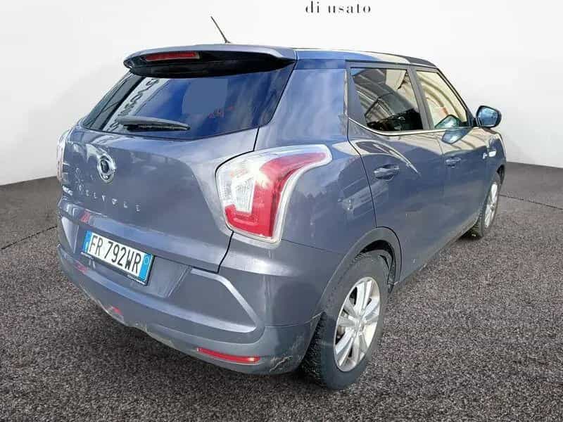 Ssangyong Tivoli SsangYong Tivoli 1.6 e-XDi Be Visual AWD my18 09/2018-photo-3