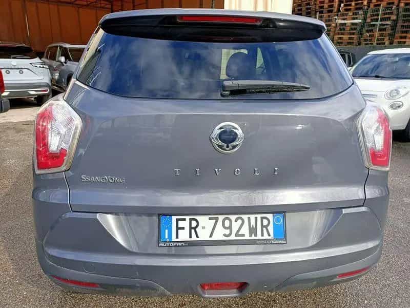 Ssangyong Tivoli SsangYong Tivoli 1.6 e-XDi Be Visual AWD my18 09/2018-photo-4