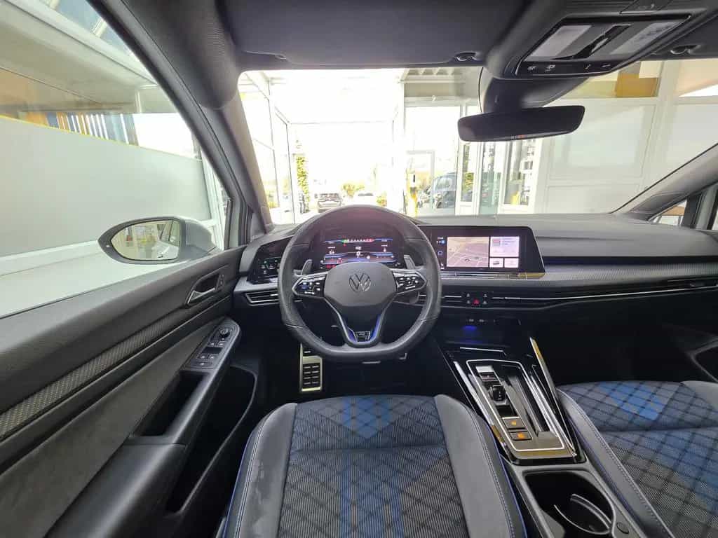 Volkswagen Golf VIII Limo R 4Motion Panorama Head-Up Kamera 10/2023-photo-19
