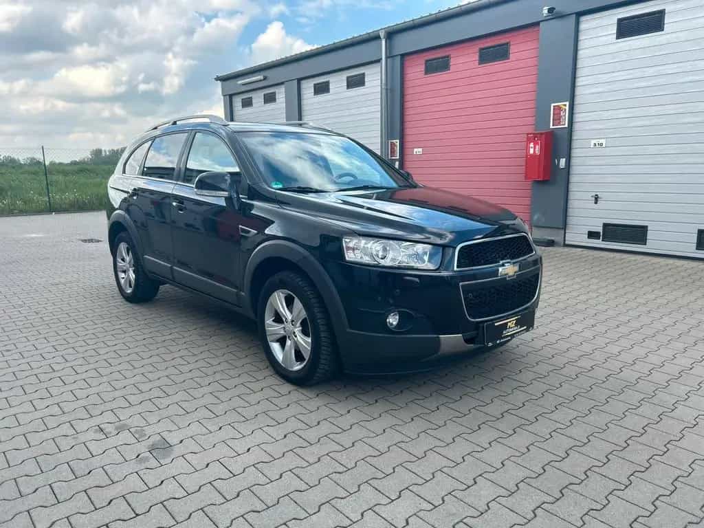 Chevrolet Captiva 2.2 D 4X4 1Hand 7Sitzer/KAMERA/NAVI/LEDE 02/2013-photo-1