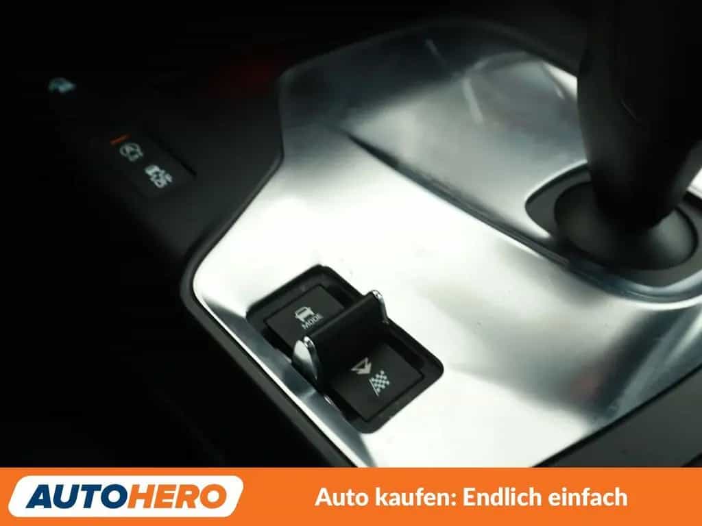 Jaguar E-Pace D180 First Edition AWD Aut.*NAVI*LED*ACC* 01/2018-photo-26