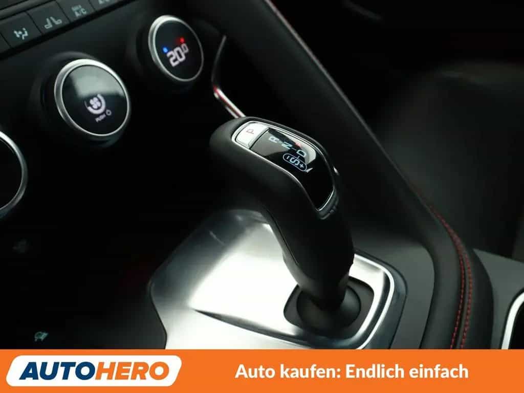 Jaguar E-Pace D180 First Edition AWD Aut.*NAVI*LED*ACC* 01/2018-photo-27