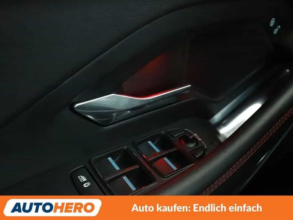 Jaguar E-Pace D180 First Edition AWD Aut.*NAVI*LED*ACC* 01/2018-photo-34
