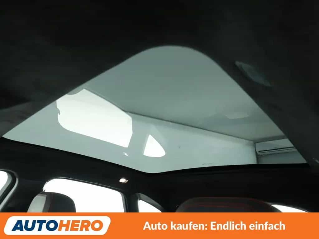 Jaguar E-Pace D180 First Edition AWD Aut.*NAVI*LED*ACC* 01/2018-photo-37