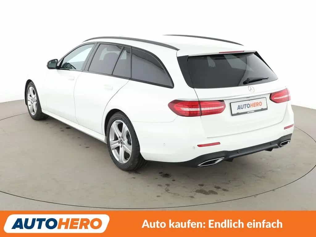 Mercedes-Benz E 200 E-Klasse E 200 T AMG Line Aut.*NAVI*TEMPO*LED* 01/2021-photo-3