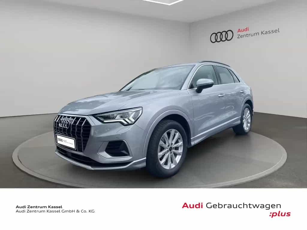 Audi Q3 35 TFSI Matrix Kamera Navi Carplay Alcantara 11/2020-photo-0