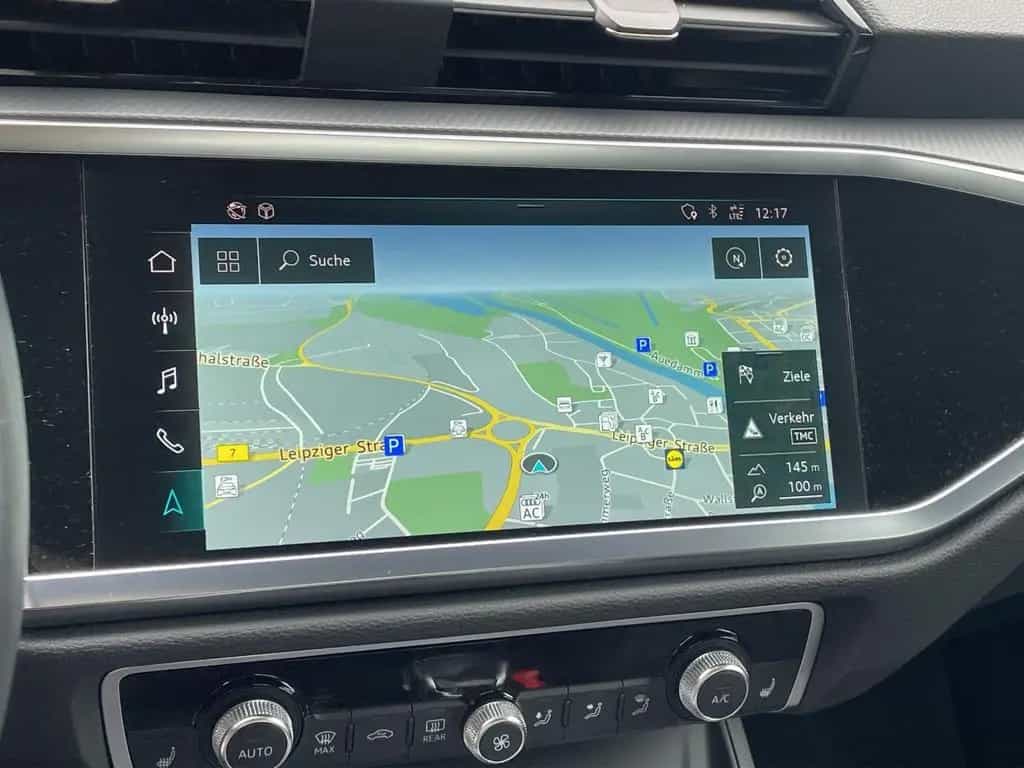 Audi Q3 35 TFSI Matrix Kamera Navi Carplay Alcantara 11/2020-photo-12