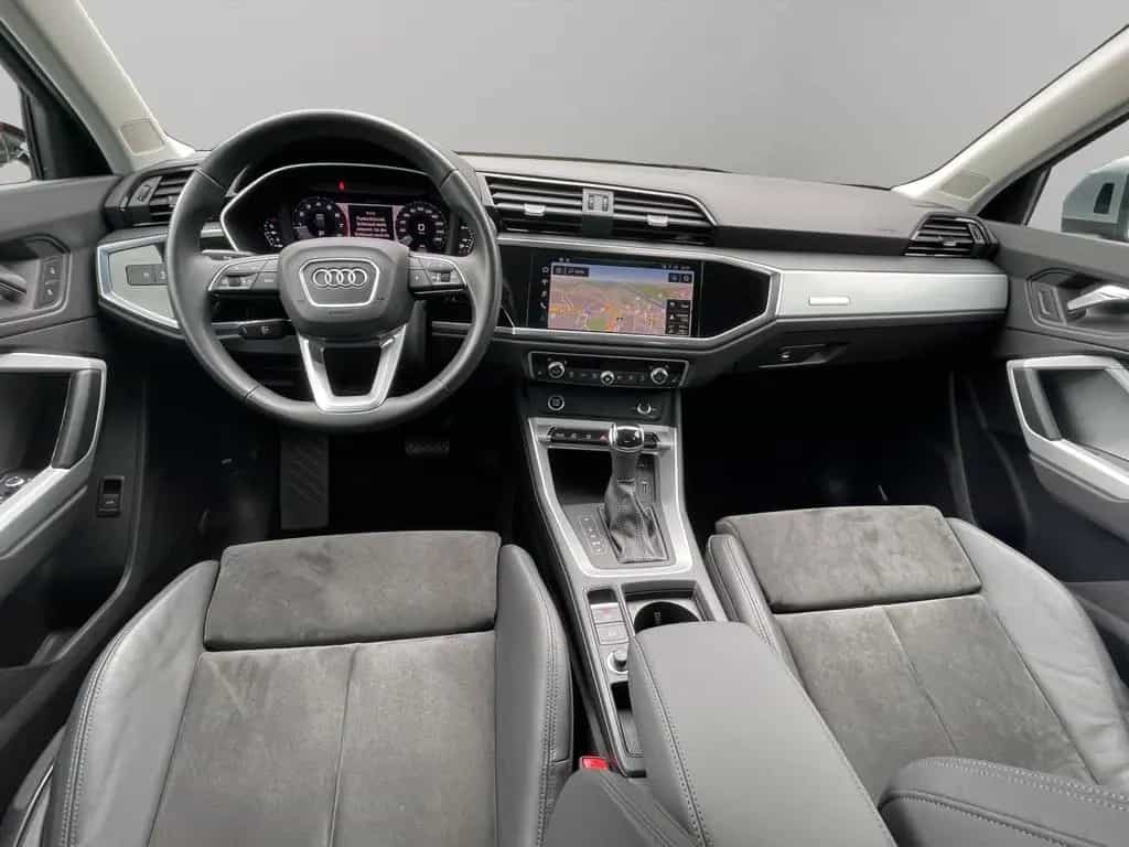 Audi Q3 35 TFSI Matrix Kamera Navi Carplay Alcantara 11/2020-photo-15