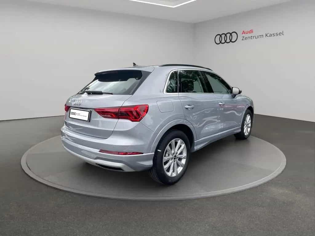 Audi Q3 35 TFSI Matrix Kamera Navi Carplay Alcantara 11/2020-photo-5