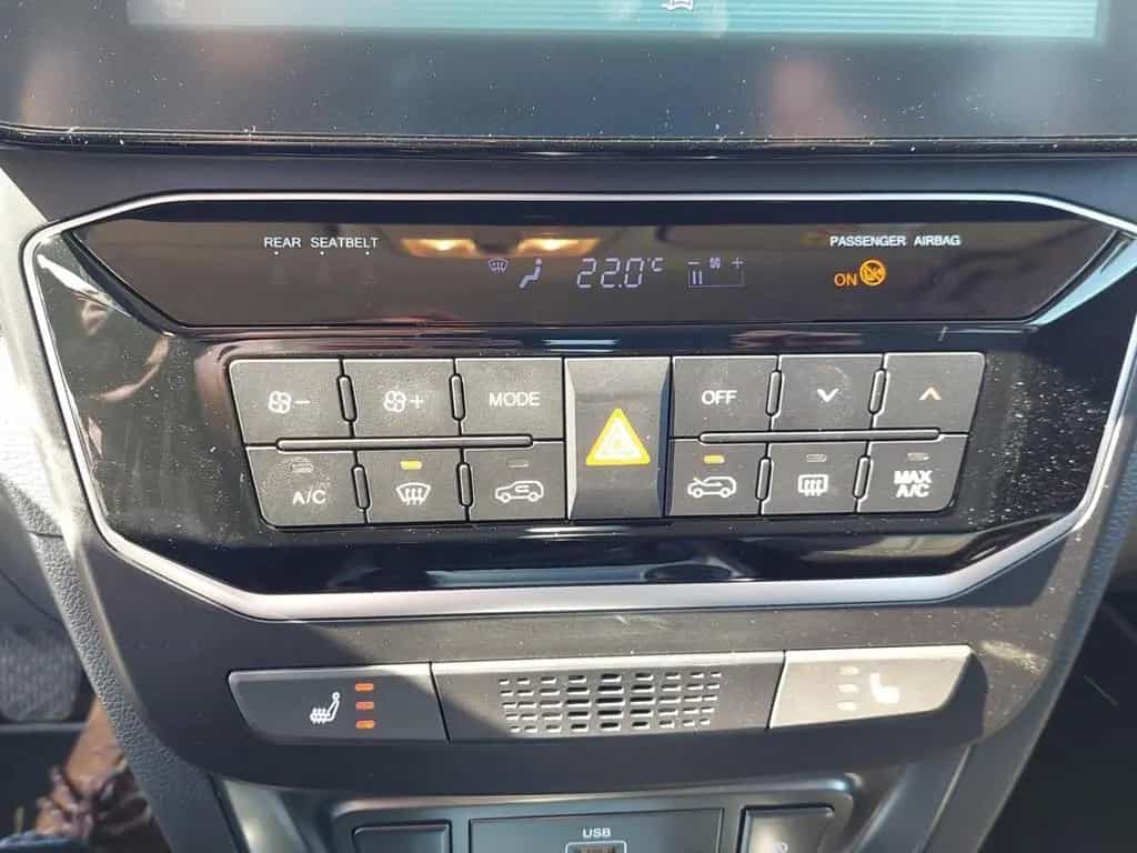 KGM Tivoli Nomad+ 1.5 MT NAVI/PDC/RFK/SHZ/ALU/DAB/ 04/2026-photo-14