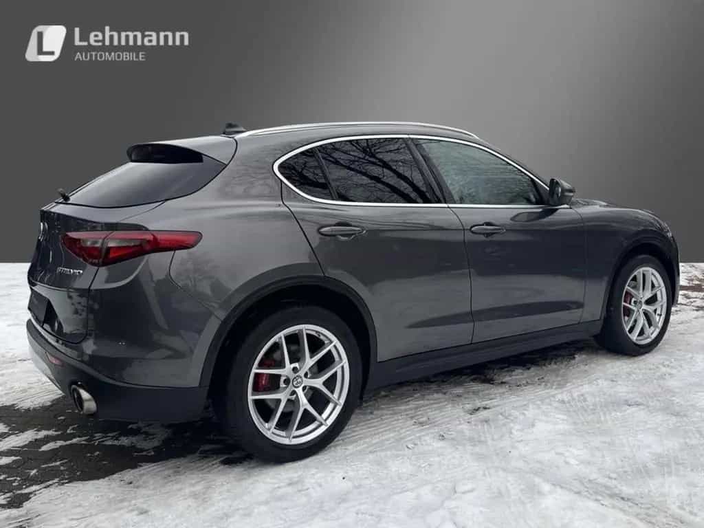 Alfa Romeo Stelvio Super Q4 -Panoramadach-Xenon-AHK- 07/2019-photo-2