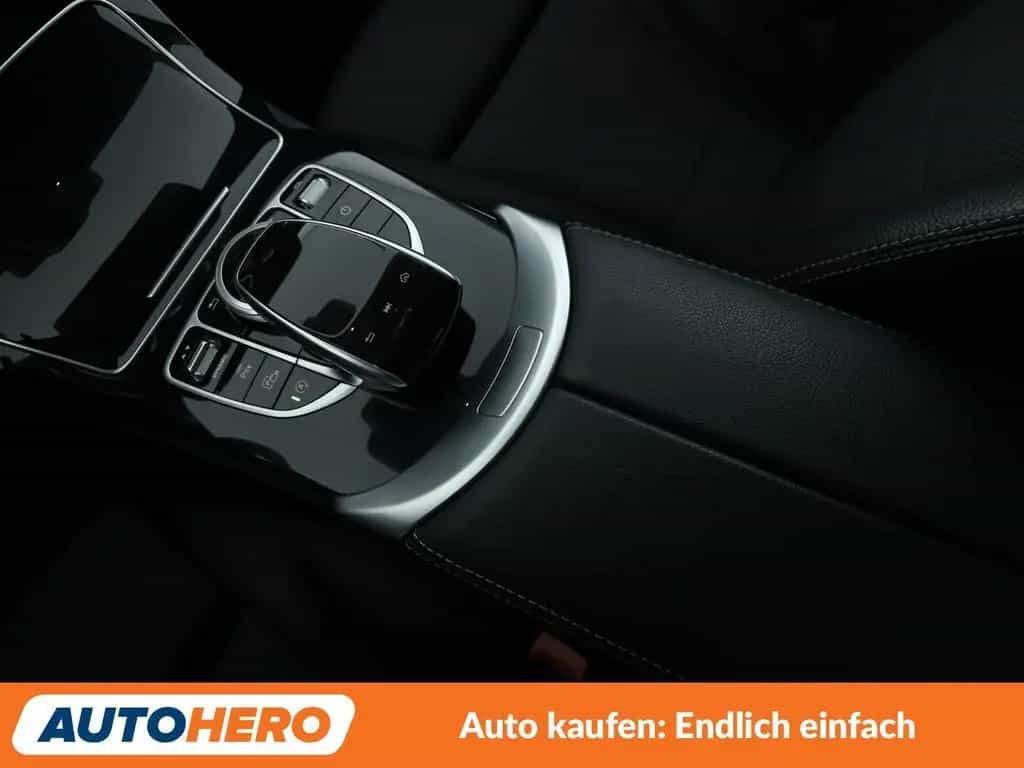 Mercedes-Benz C-Class 300 Avantgarde Aut.*LED*ACC*CAM*PDC*SHZ*KLIMA* 04/2019-photo-23