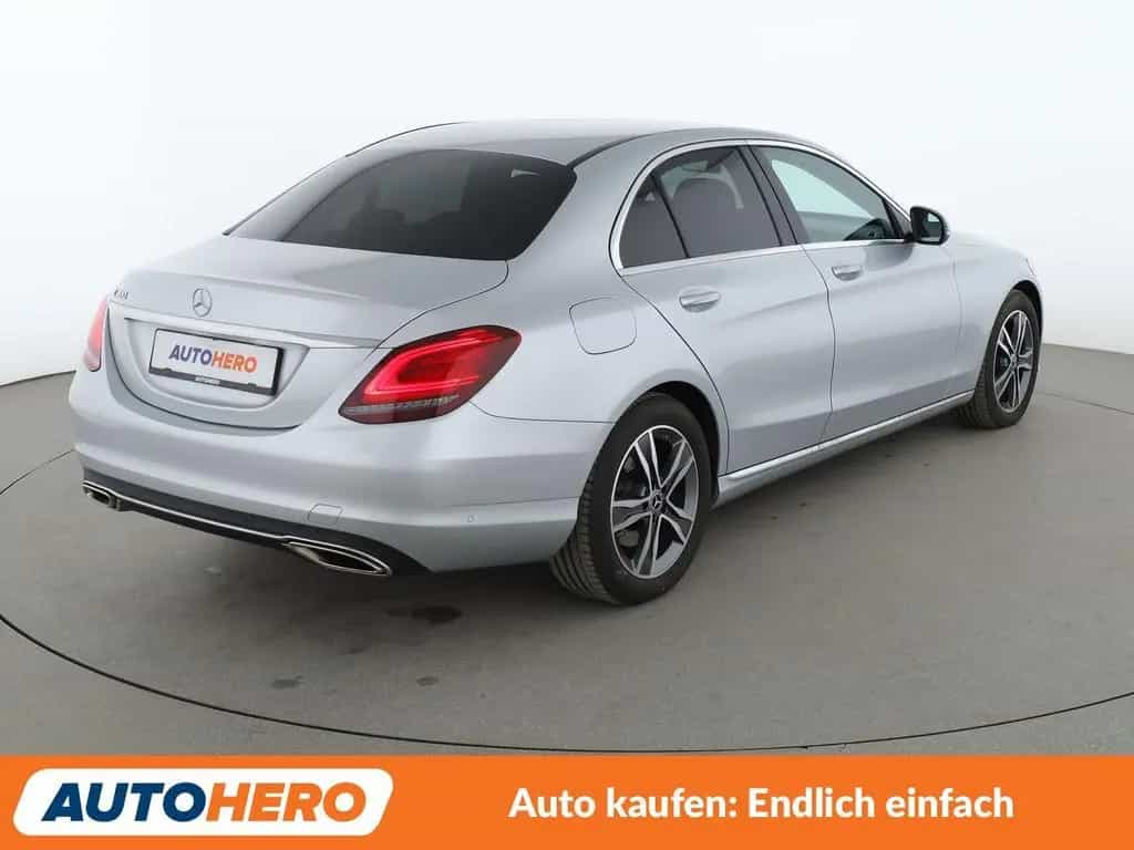Mercedes-Benz C-Class 300 Avantgarde Aut.*LED*ACC*CAM*PDC*SHZ*KLIMA* 04/2019-photo-5