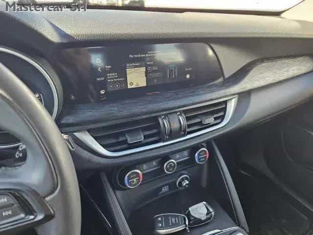 Alfa Romeo Stelvio ROMEO Stelvio 2.2 t Business Q4 190cv auto 03/2021-photo-10