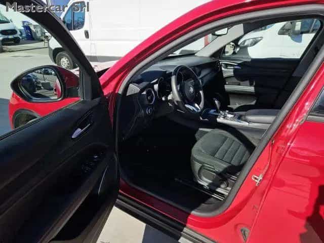 Alfa Romeo Stelvio ROMEO Stelvio 2.2 t Business Q4 190cv auto 03/2021-photo-3