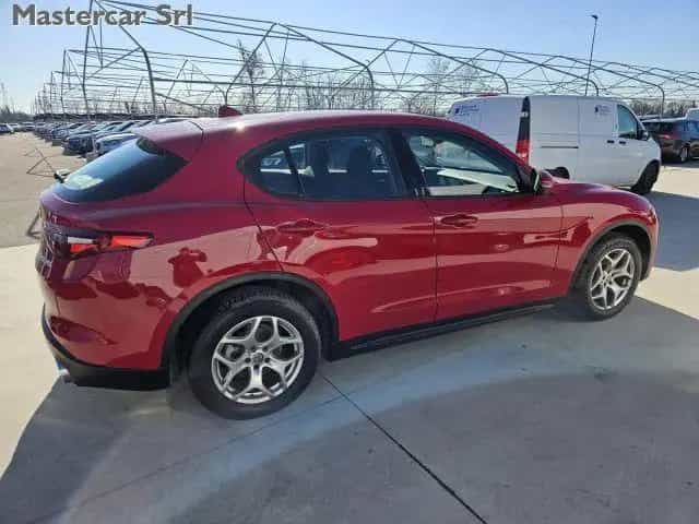 Alfa Romeo Stelvio ROMEO Stelvio 2.2 t Business Q4 190cv auto 03/2021-photo-7