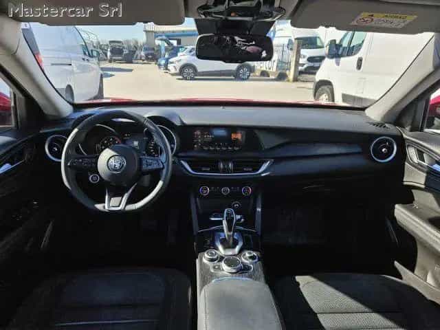 Alfa Romeo Stelvio ROMEO Stelvio 2.2 t Business Q4 190cv auto 03/2021-photo-9