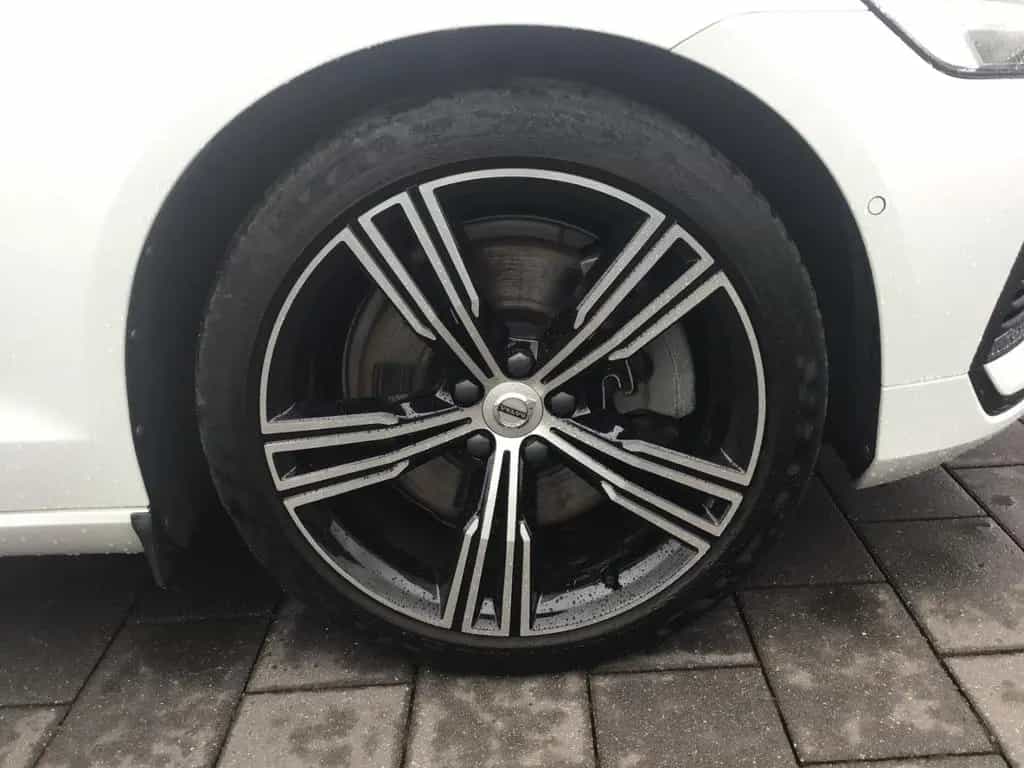 Volvo V60 T6 Inscription AWD PanoDach 360° Cam AHK 11/2019-photo-11