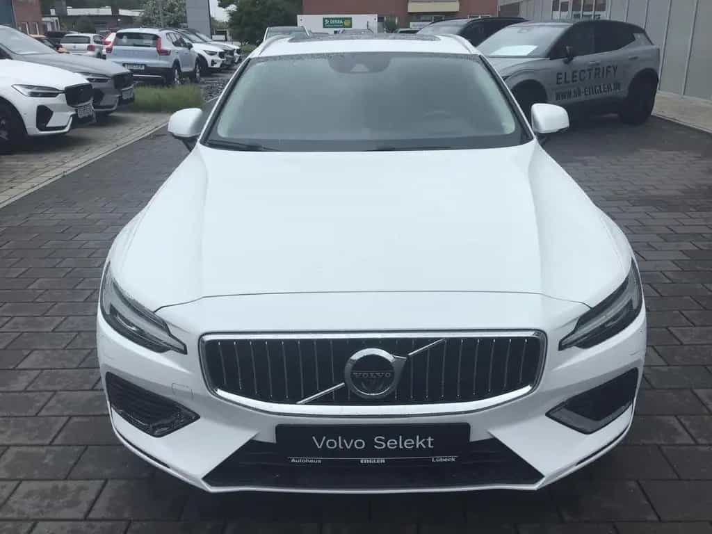 Volvo V60 T6 Inscription AWD PanoDach 360° Cam AHK 11/2019-photo-2