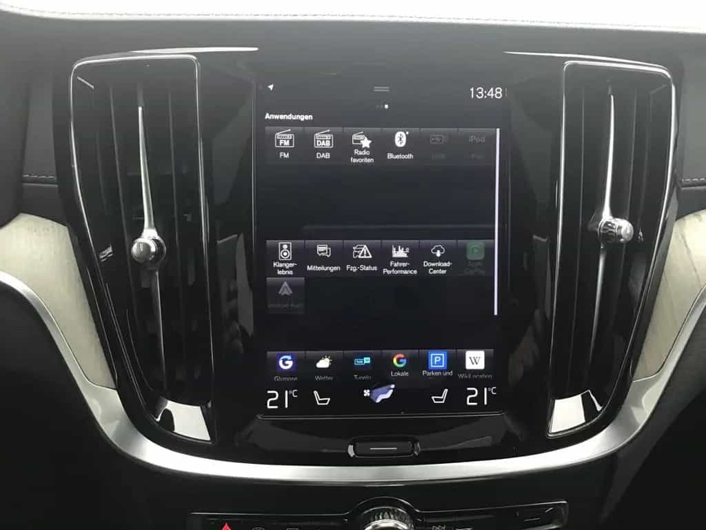 Volvo V60 T6 Inscription AWD PanoDach 360° Cam AHK 11/2019-photo-23