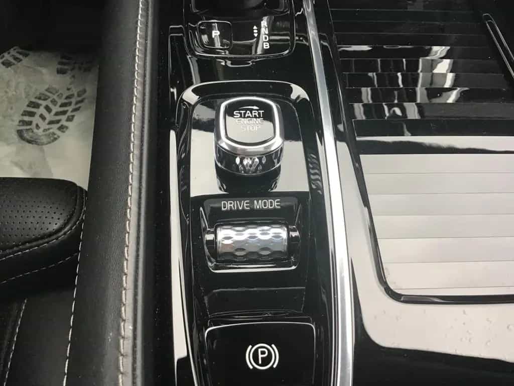 Volvo V60 T6 Inscription AWD PanoDach 360° Cam AHK 11/2019-photo-26