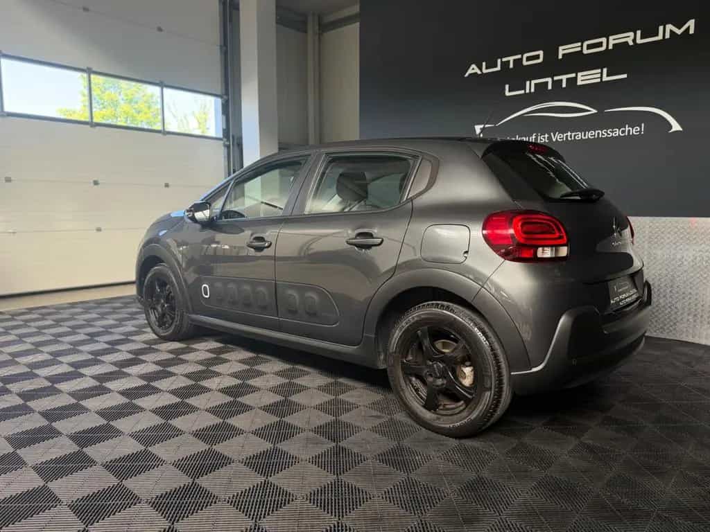 Citroën C3 Feel 1.2 AUTOMATIK-SZH-ZV-LED-ZAHNR. ERN.-ALU 06/2017-photo-2