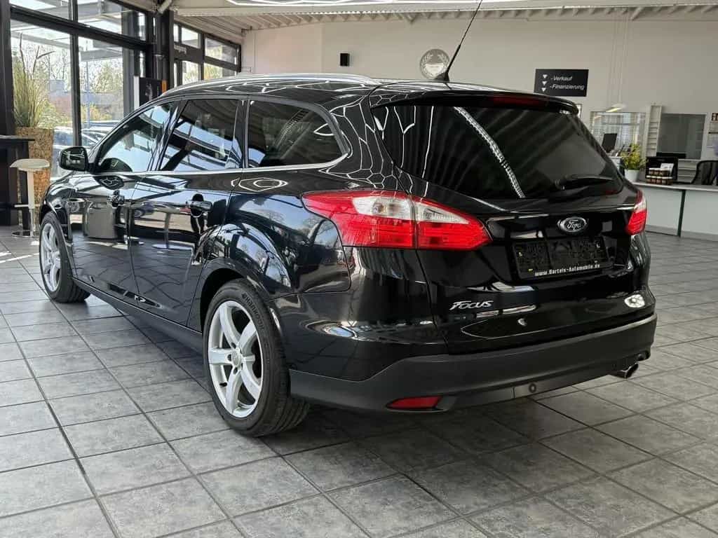 Ford Focus Turnier 2.0 TDCI Titanium, Leder, Navi 03/2014-photo-0