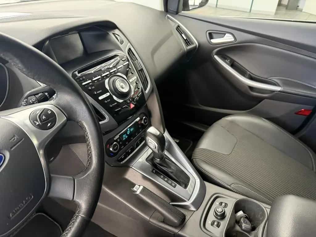 Ford Focus Turnier 2.0 TDCI Titanium, Leder, Navi 03/2014-photo-3