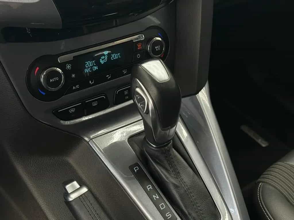 Ford Focus Turnier 2.0 TDCI Titanium, Leder, Navi 03/2014-photo-4