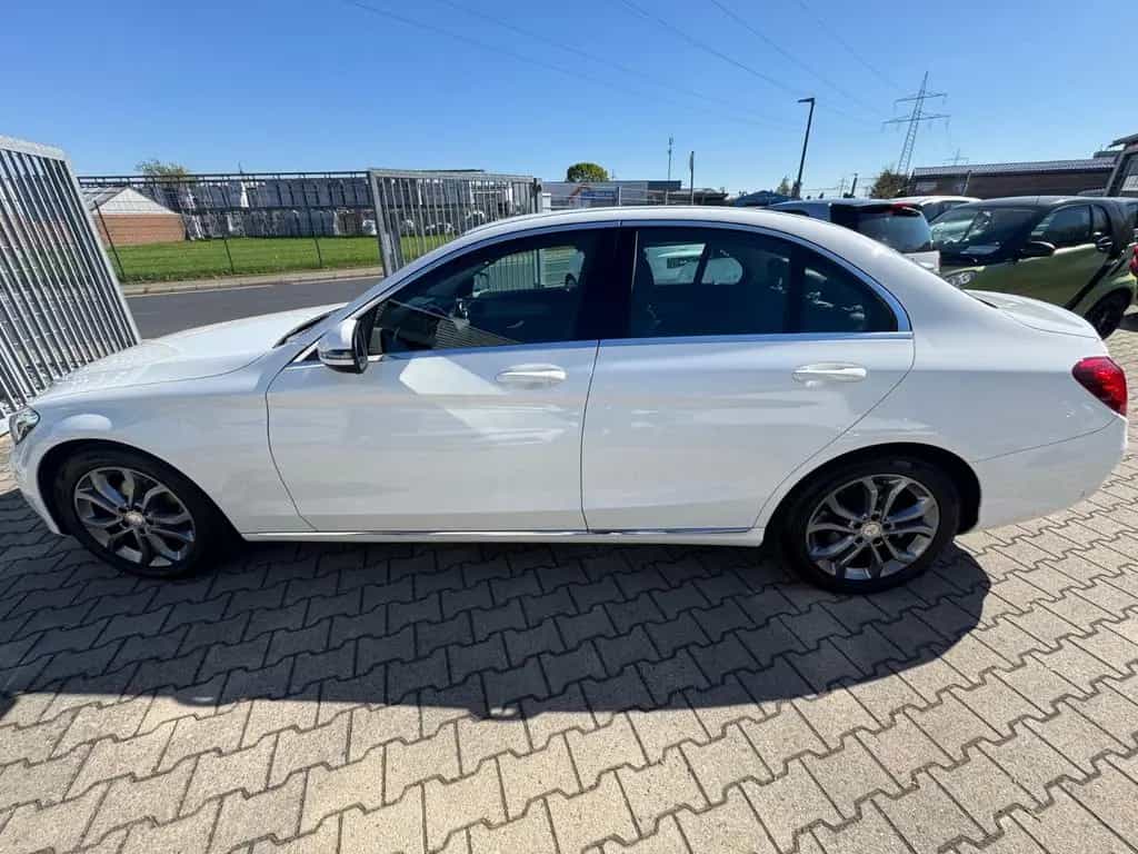 Mercedes-Benz C-Class 200 CGI Limousine KLIMA SHZ TEILLEDER LED 08/2016-photo-8