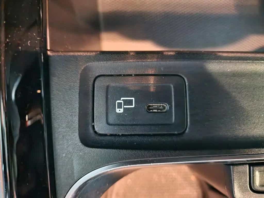 Mercedes-Benz B-Class 200 Progressive 10/2019-photo-27