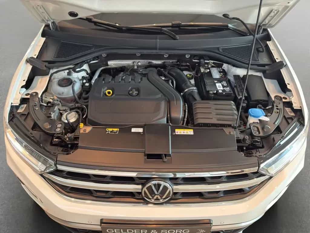 Volkswagen T-Roc Style 1.5 TSI SHZ*RFK*IQ.DRIVE*AHK*RFK*NAV 09/2022-photo-17