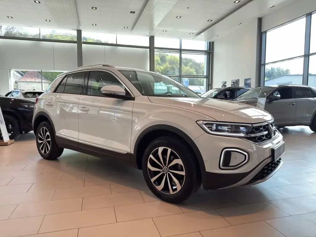 Volkswagen T-Roc Style 1.5 TSI SHZ*RFK*IQ.DRIVE*AHK*RFK*NAV 09/2022-photo-23
