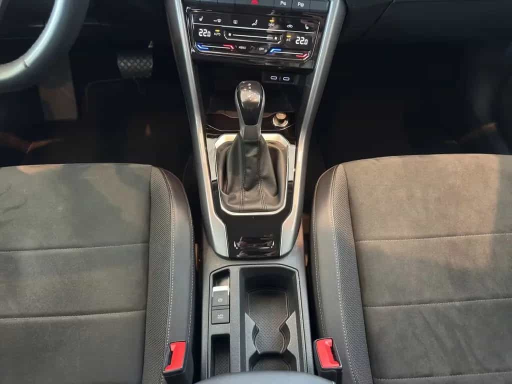 Volkswagen T-Roc Style 1.5 TSI SHZ*RFK*IQ.DRIVE*AHK*RFK*NAV 09/2022-photo-6