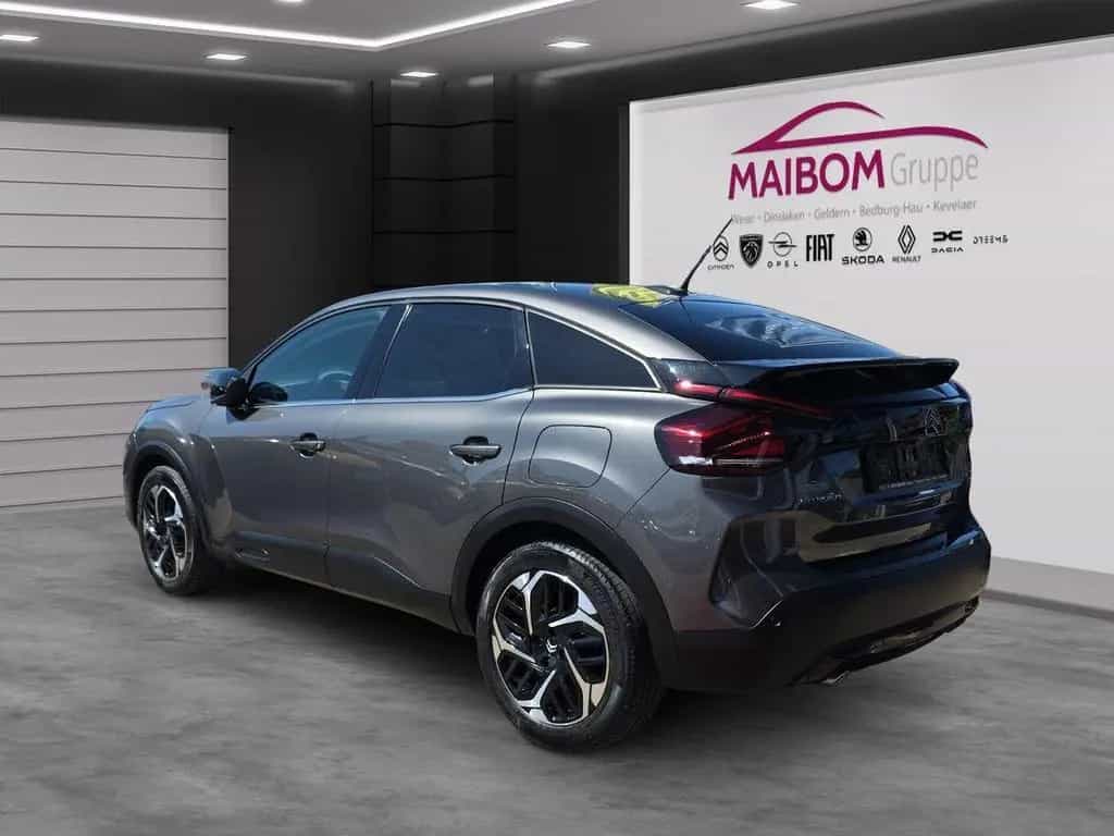 Citroën C4 Shine 360°-Kamera + Winterpaket + elek. Schie 04/2023-photo-4
