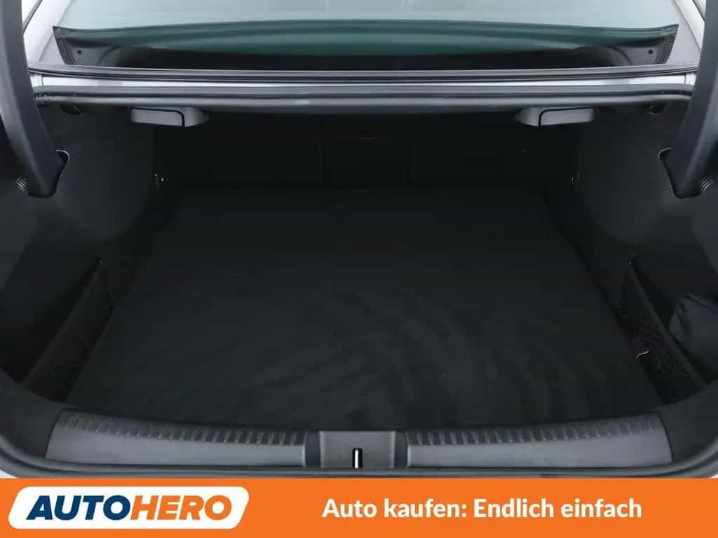 Mercedes-Benz CLA 180 Progressive Aut.*NAVI*LED*PDC*SHZ*TEMPO* 12/2019-photo-17