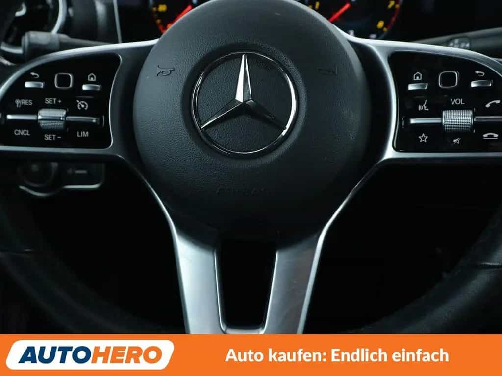 Mercedes-Benz CLA 180 Progressive Aut.*NAVI*LED*PDC*SHZ*TEMPO* 12/2019-photo-18