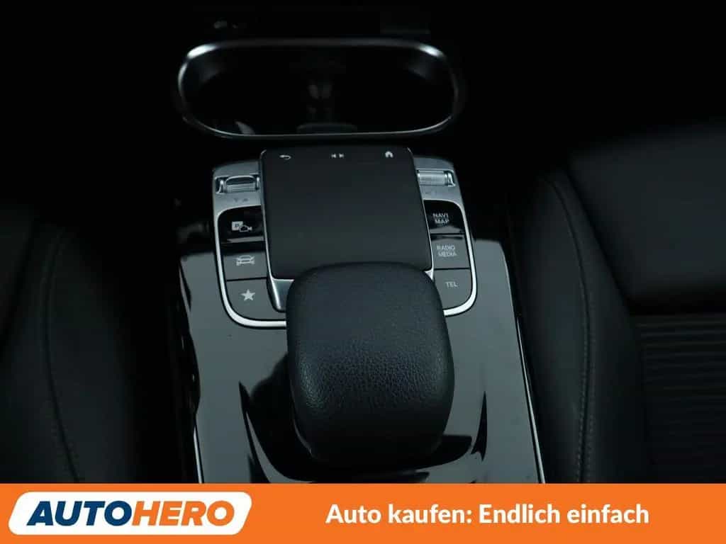 Mercedes-Benz CLA 180 Progressive Aut.*NAVI*LED*PDC*SHZ*TEMPO* 12/2019-photo-23