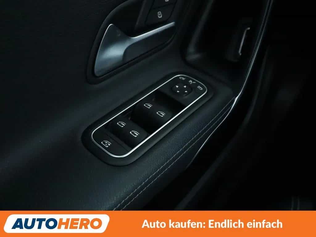 Mercedes-Benz CLA 180 Progressive Aut.*NAVI*LED*PDC*SHZ*TEMPO* 12/2019-photo-24