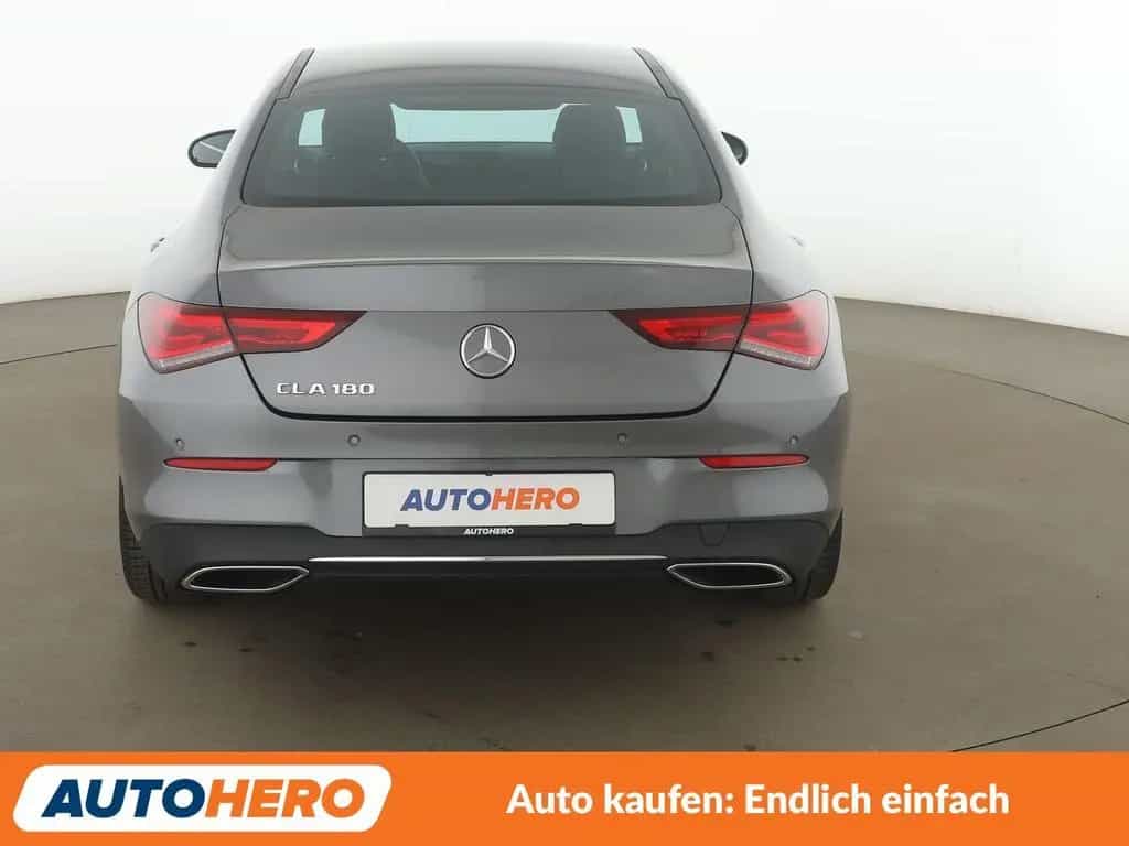 Mercedes-Benz CLA 180 Progressive Aut.*NAVI*LED*PDC*SHZ*TEMPO* 12/2019-photo-4