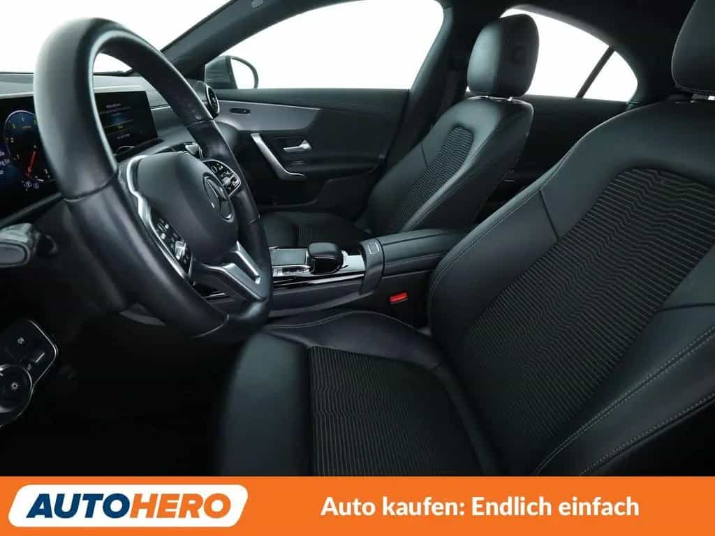 Mercedes-Benz CLA 180 Progressive Aut.*NAVI*LED*PDC*SHZ*TEMPO* 12/2019-photo-9