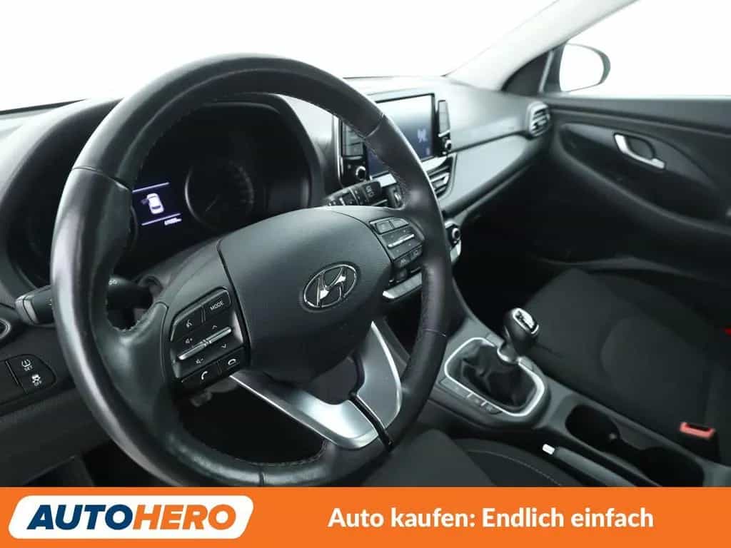 Hyundai i30 1.5 T-GDI Mild-Hybrid Trend*TEMPO*CAM*PDC* 01/2022-photo-10