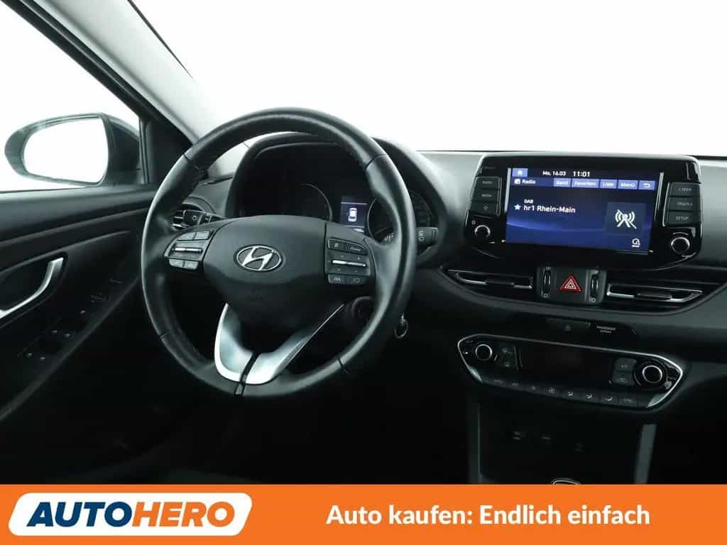 Hyundai i30 1.5 T-GDI Mild-Hybrid Trend*TEMPO*CAM*PDC* 01/2022-photo-12