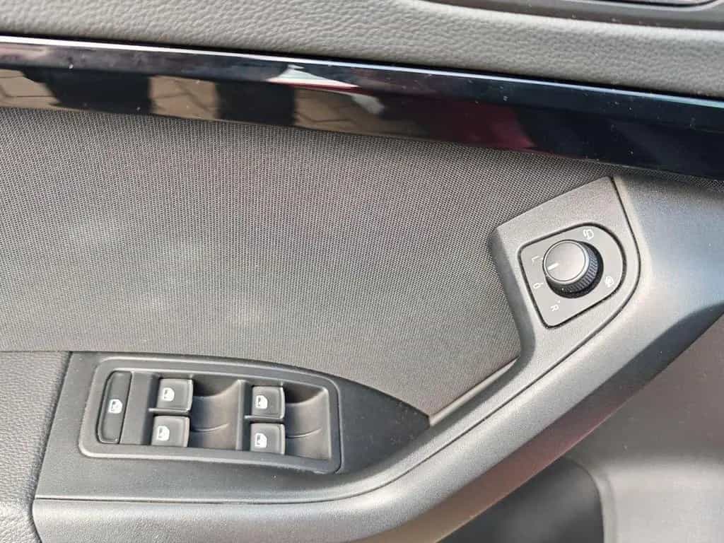 Seat Ateca FR 1.5TSI LED Beats Pano Kamera Garantie 11/2019-photo-21